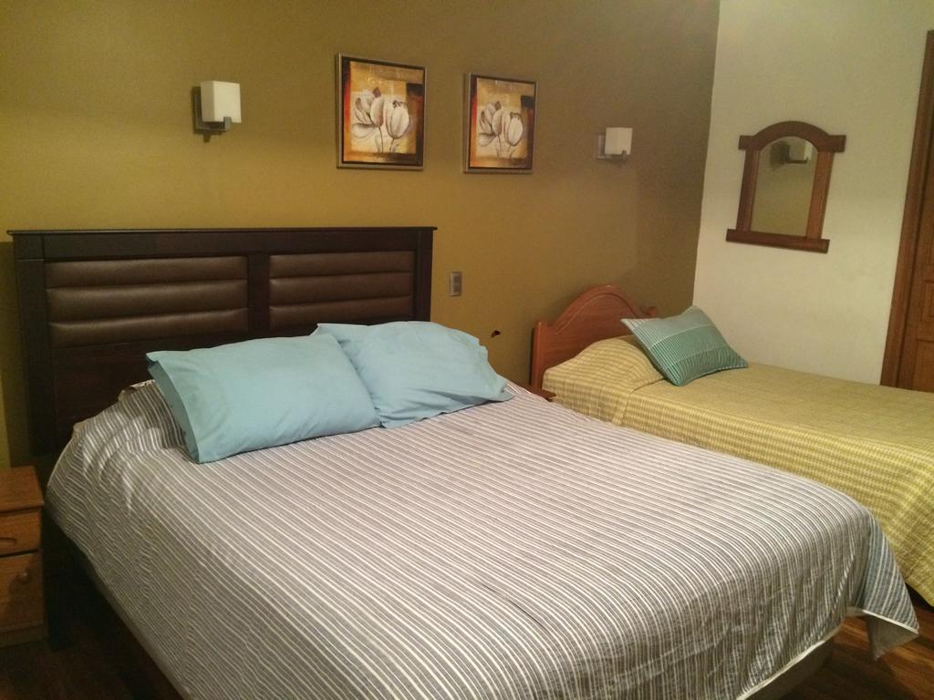 Hostal El Parron